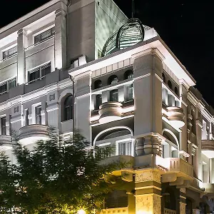 Superior One Boutique Salonic