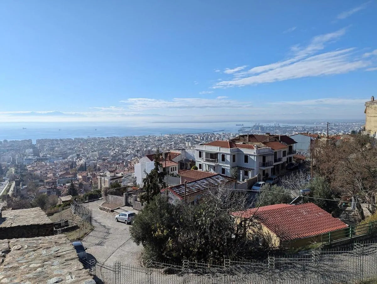 Under Castle Walls Cottage Thessaloniki Apartment